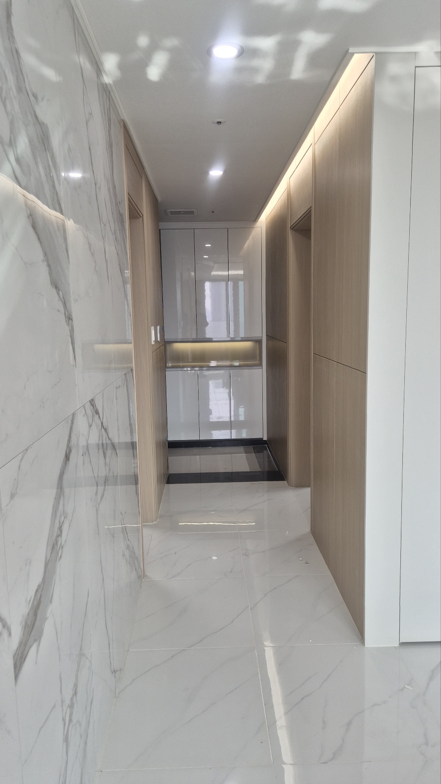 현관 및 신발장